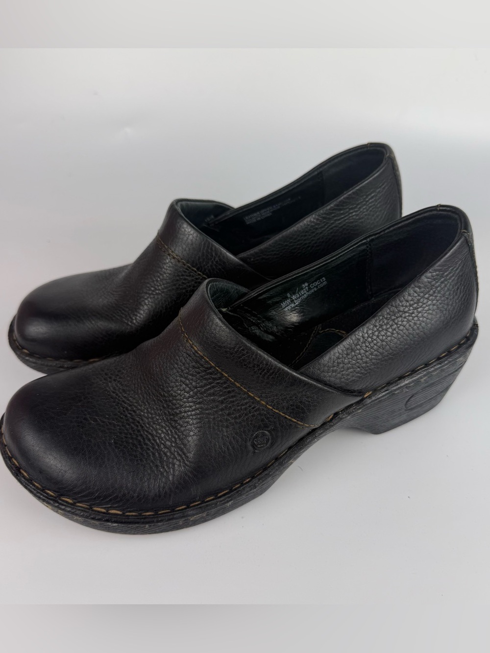 B.O.C. Nadiyya Women Clogs Size 8 Professional Comfort Black Leather Shoes